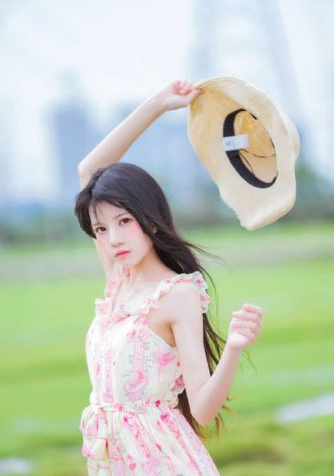 女生肌肌
