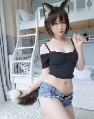 上司传递微热的夜晚