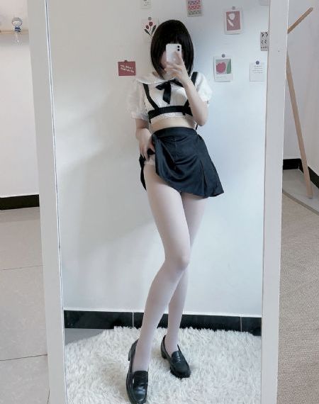 强行扒开小受双腿进入在线看