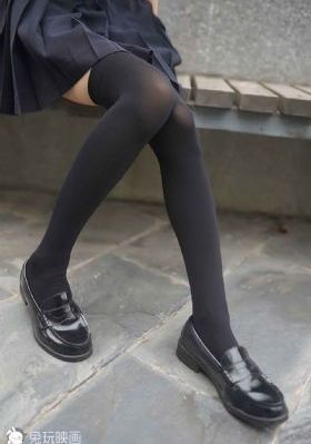 裙子里有野兽