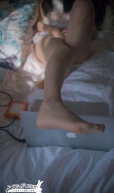 亚洲精品久久久日韩美女图片