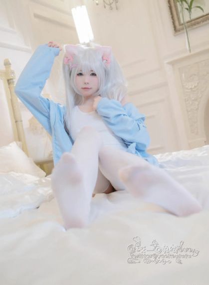 隔壁邻居女孩