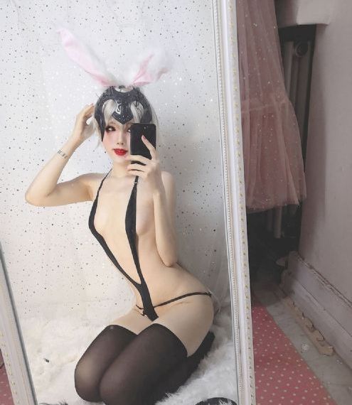 4房色播