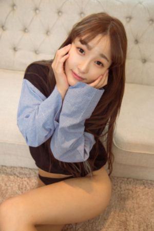 偷玩同学漂亮麻麻张嫣最新集