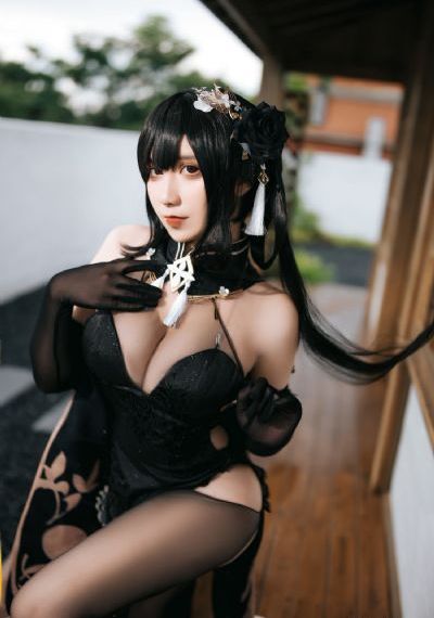 春潮灿漫海棠红