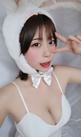 电影隔壁的女孩