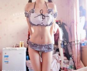 荒草萋萋