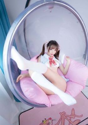 公交车揉捏大乳呻吟娇喘在线观看