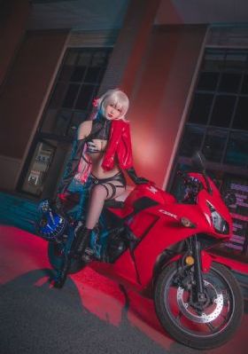 电锯人英文